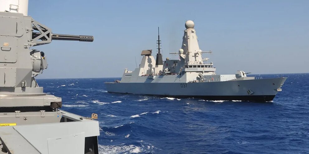В Чёрное море вошли вооружённые ракетами корабли НАТО