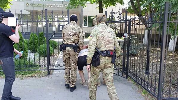 Спецоперация ФСБ: украинские неонацисты схвачены в Белгороде