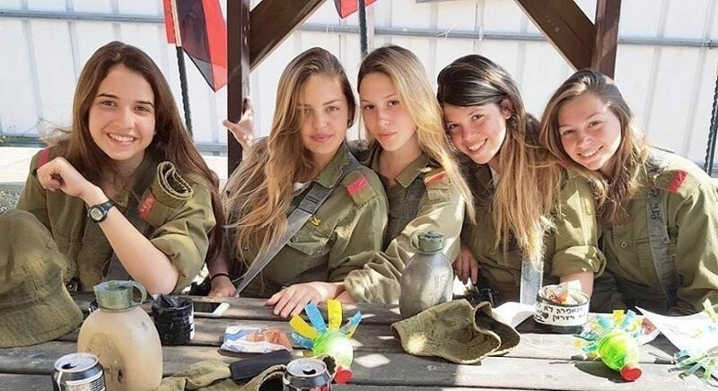 Oткуда в Израильской армии так много симпатичных славянок