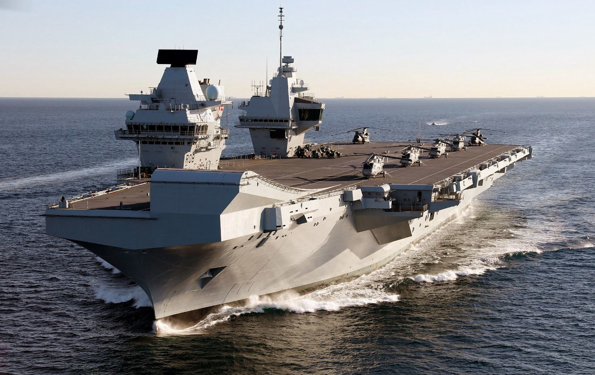 флот Великобритании проигнорировал протест КНР и вошёл в оспариваемые воды